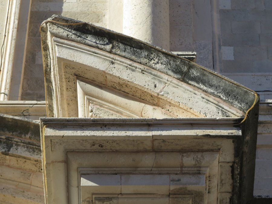 Crkva sv. Ignacija u Dubrovniku izvana
