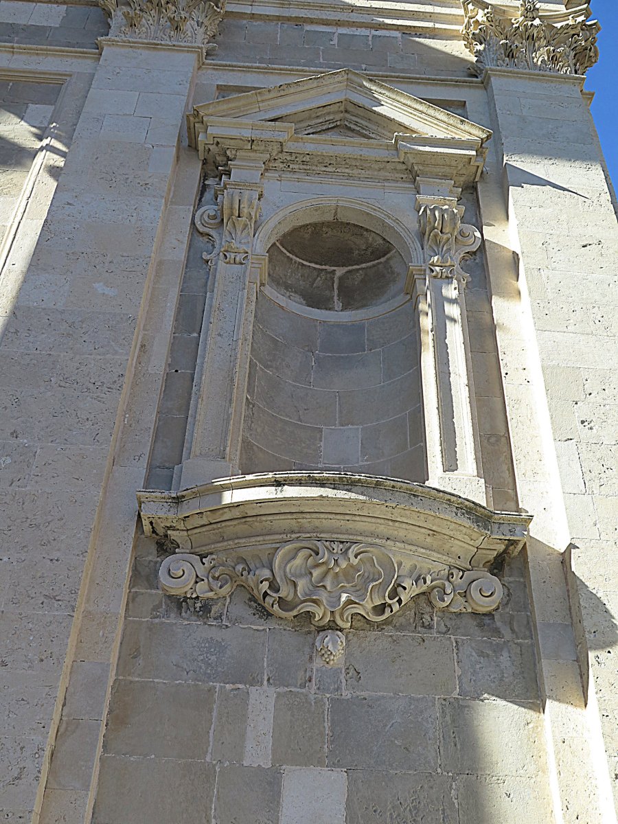 Crkva sv. Ignacija u Dubrovniku izvana